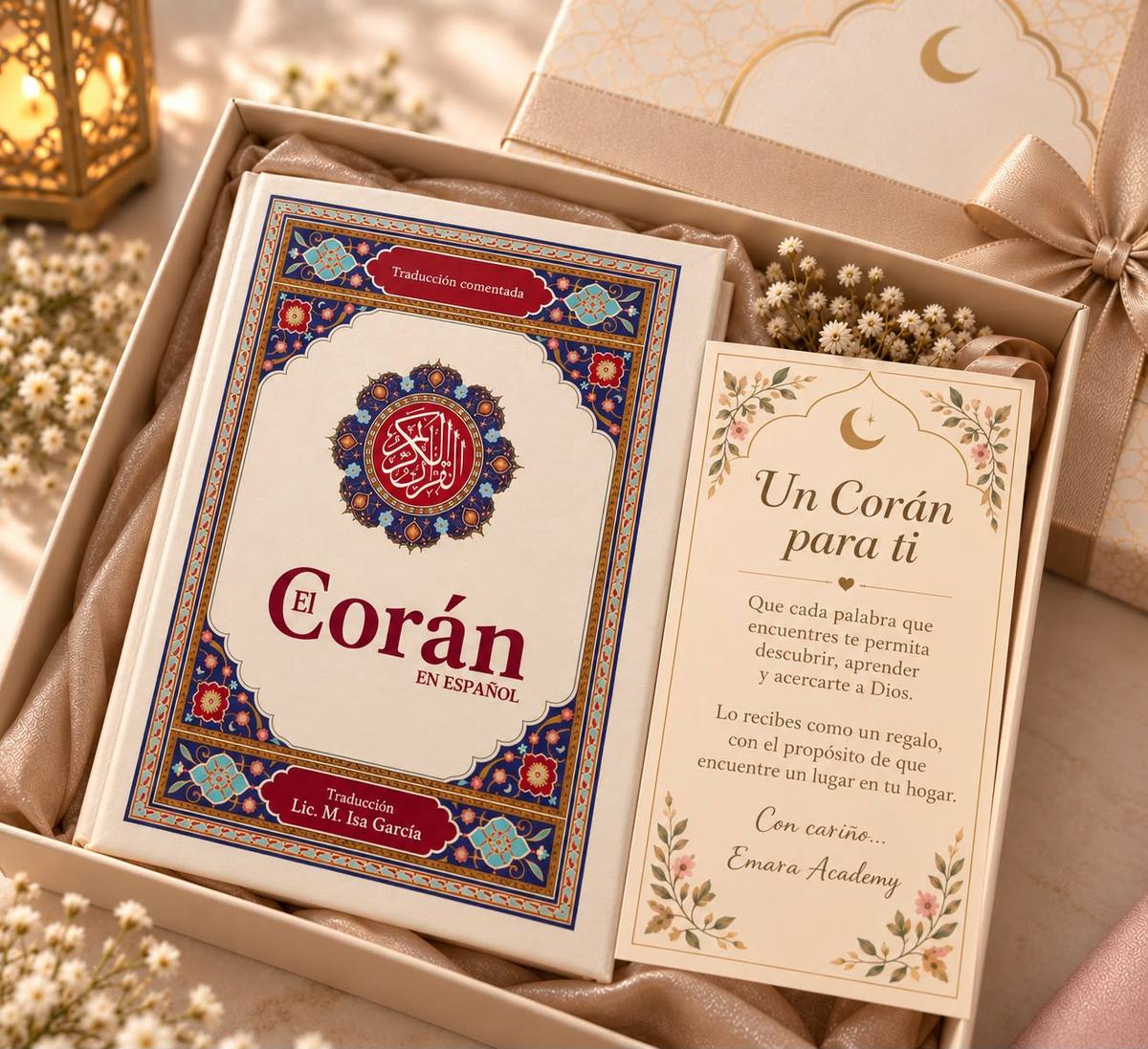 The Quran in Spanish in a gift box, next to the Un Corán para ti card